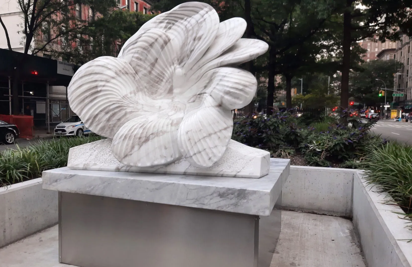 Jon Isherwood: Jon Isherwood Sculptor